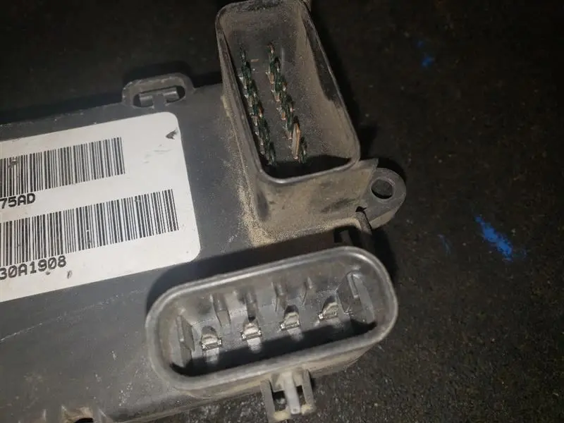 2001 Dodge Ram 1500 Abs Module. Part Number 52010075Ad 2