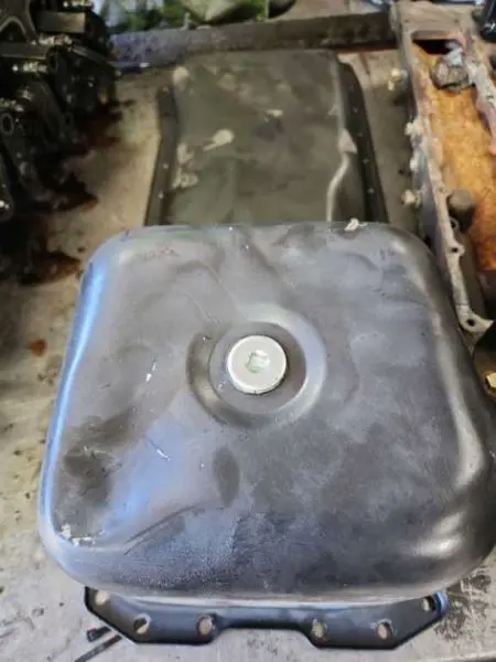 1998 Dodge Ram 3500 5.9L Cummins 12V Oil Pan. Part Number 4762073 1