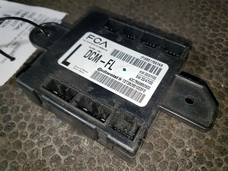 2022 Ram1500 Left Rear Door Module. Part Number 68517697Ab 2