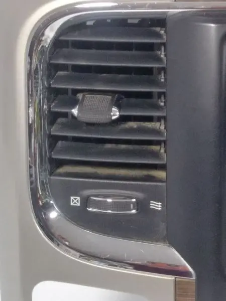 2015 Dodge Ram2500 Center Dash Radio Bezel. Trim Code X9. Part Number 1Vy911x9ag 2