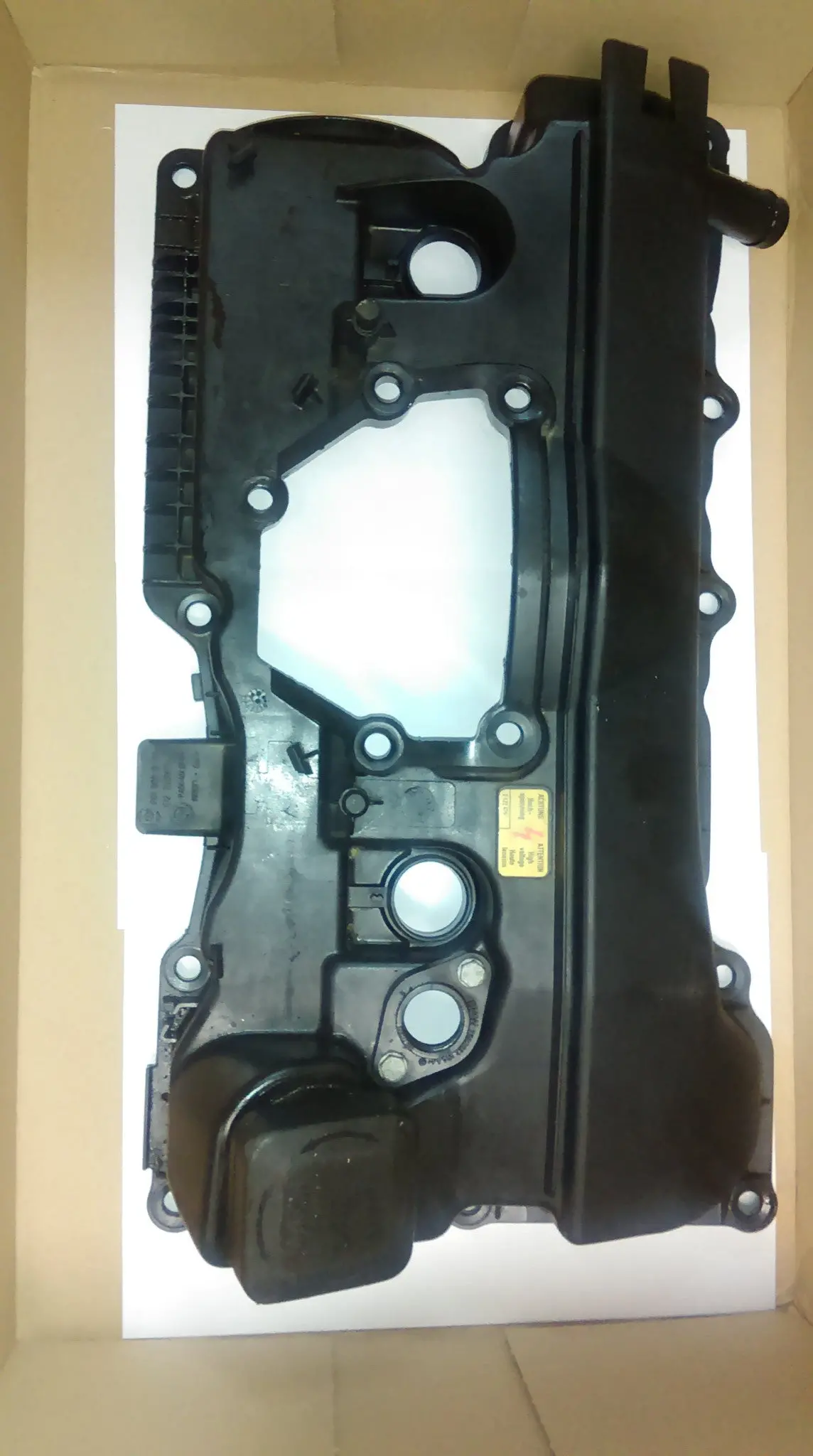 N46b20ay Bmw 2.0 Petrol 3 Series Engine Rocker / Valve Cover 11.12 7526670 Ref Of0003 1