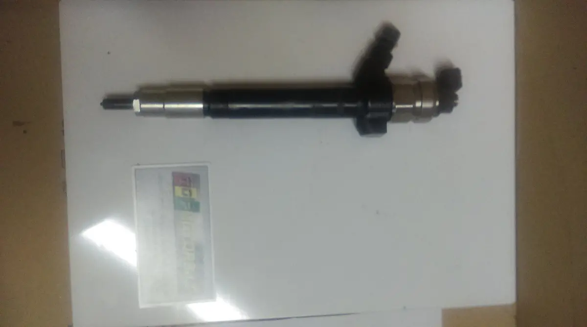 Ford Transit Diesel Fuel Injector 6C1q 9K546 Bc 6C1q-9K546-Bc 6C1q9k546bc 1