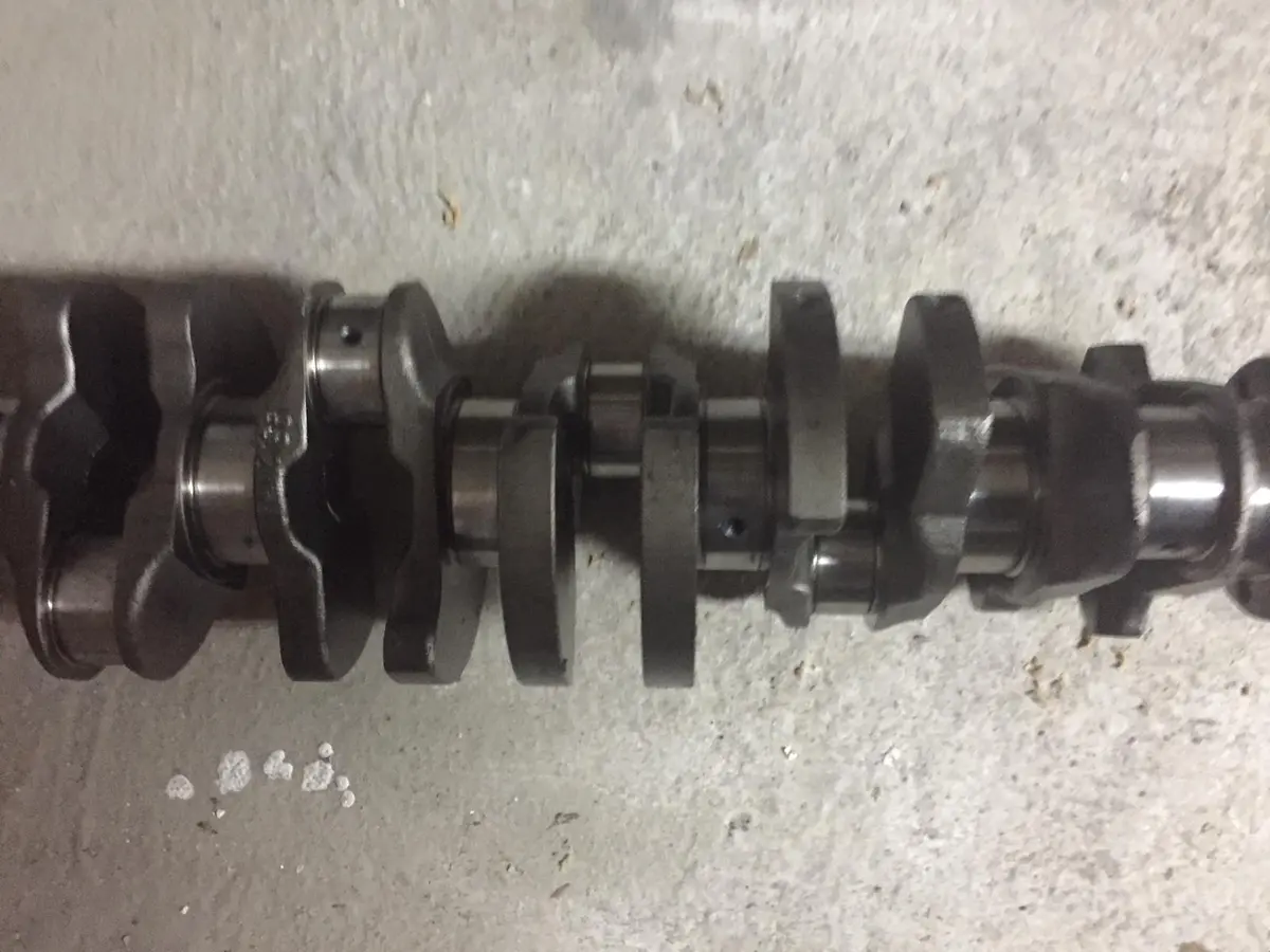 Volvo 2.4 Diesel Engine Code D5244t Crankshaft Casting Number 1936 1