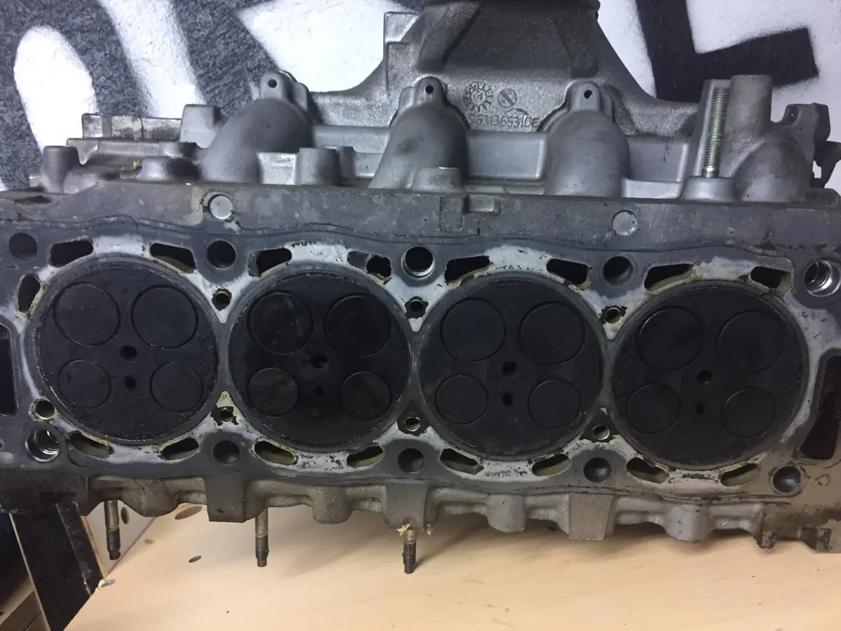 Cylinder Head For Peugeot Citroen 2.2 Diesel 16V Dw12 2000-2007 9634559710 1