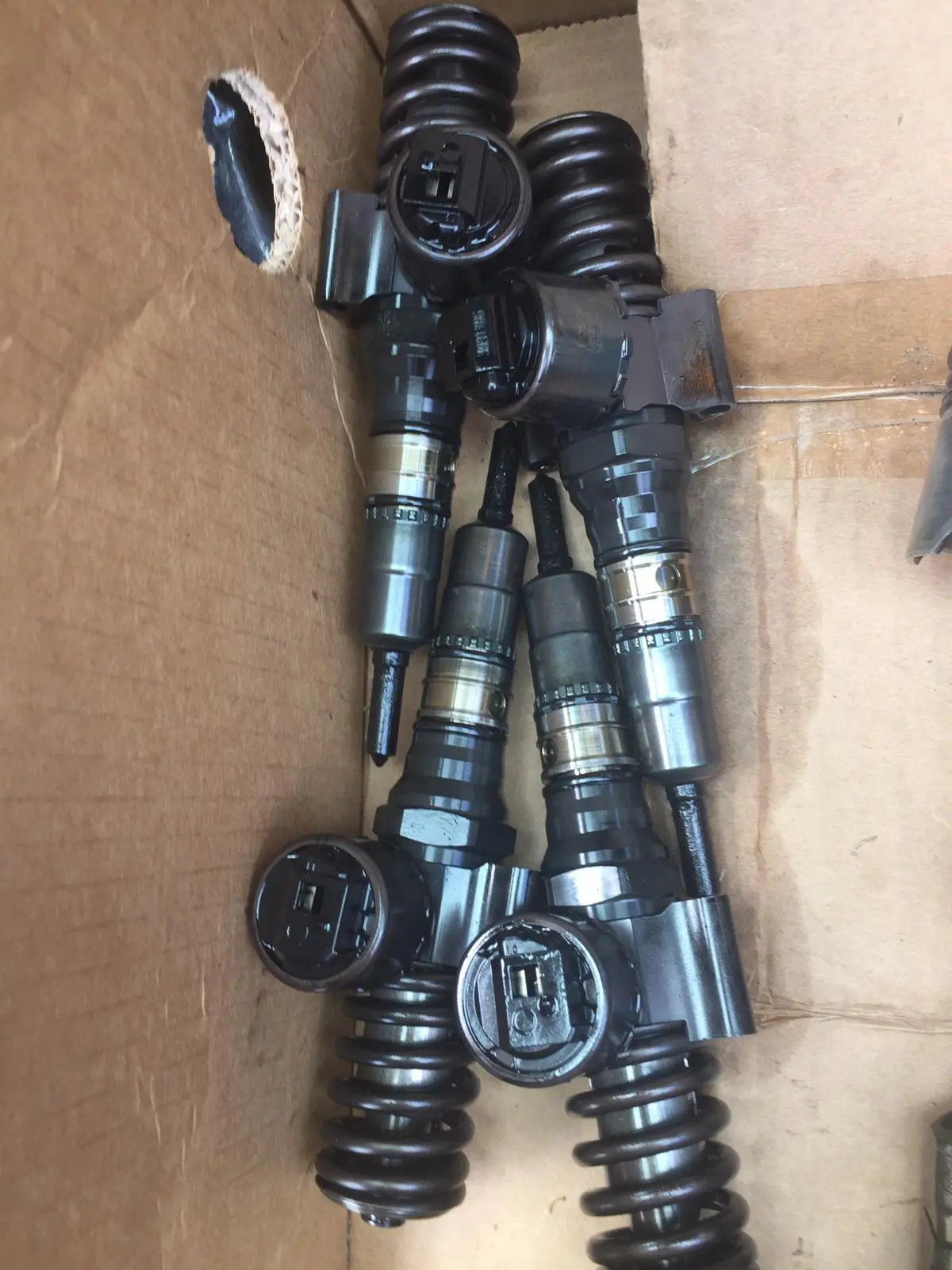 One X 1 Pcs Audi A4 B7 2.0 Tdi Bre Diesel Engine Fuel Injector 03G130073b 1