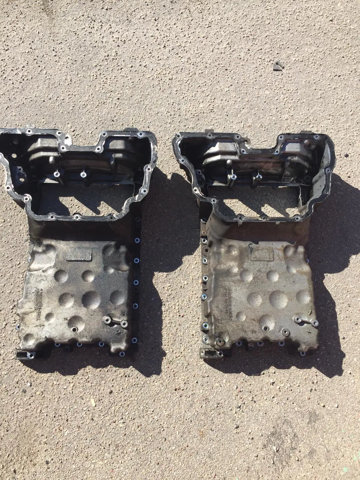 Mercedes Benz C Cls E S Class 04-09 3.0Cdi 642 Om642 Oil Sump Pan Upper Section R6420140902 Or R6420140002 Mb Mercedes-Benz 1
