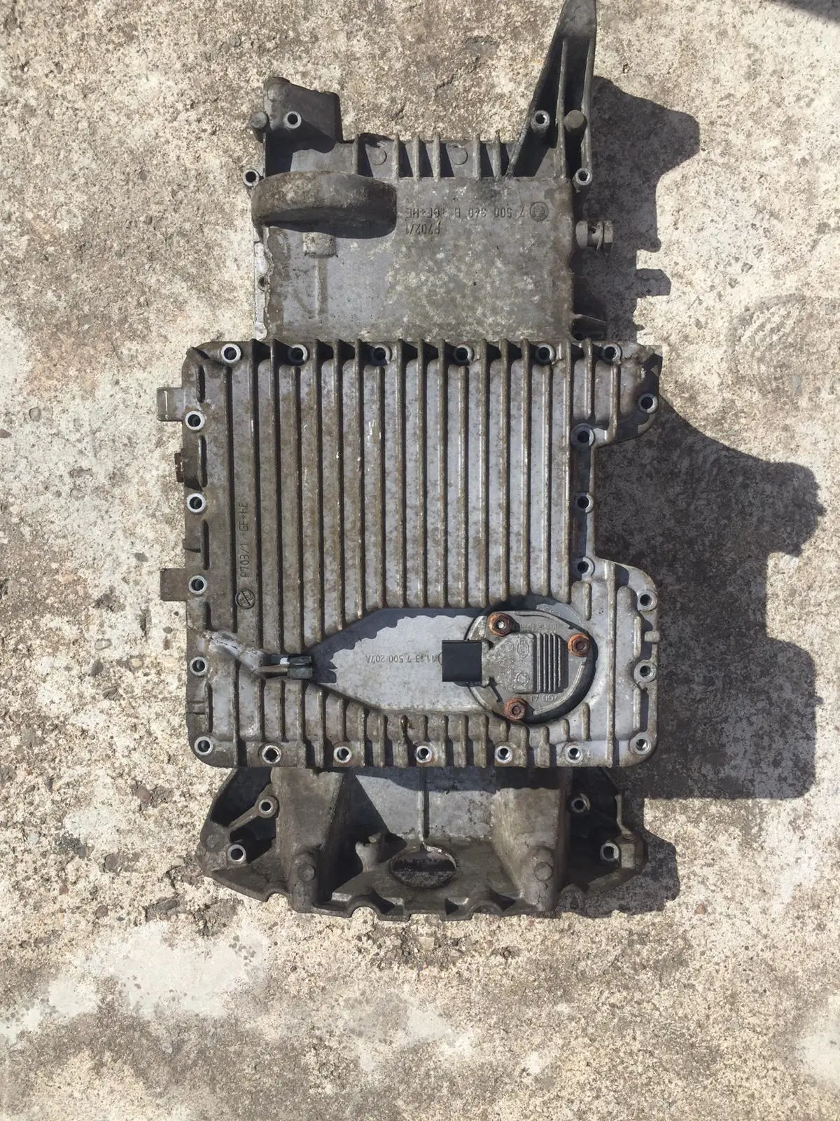 Bmw 5 6 7 X5 545I 645Ci 745I 745Li 4.4L V8 N62 Engine Oil Upper Pan Sump 7500340B X5 E53 Range Rover L322 4.4I Oil Sump Pan 7500207 7500207A Level Sensor 7508003 1