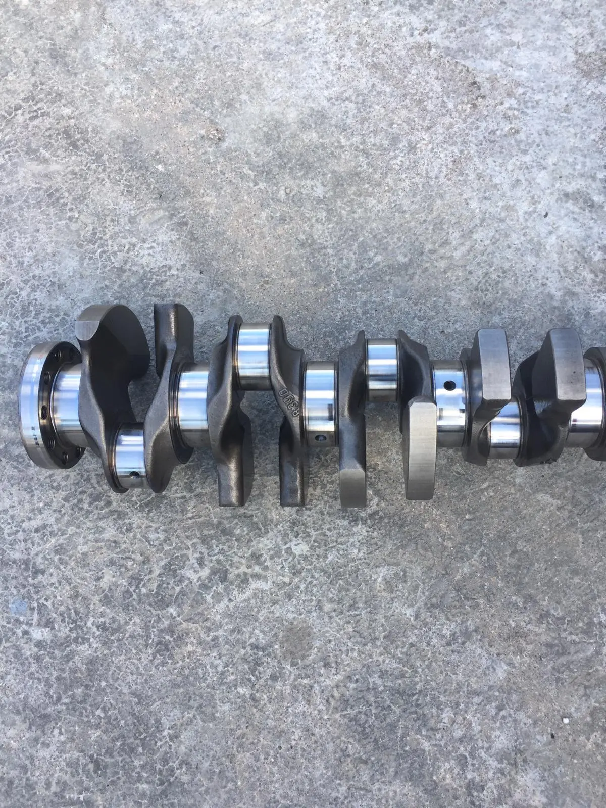 Crankshaft For Volvo V40 Xc40 2.0 D3 150Hp 110Kw Motor Engine D5204t3 D5204t6 D5204t7 1