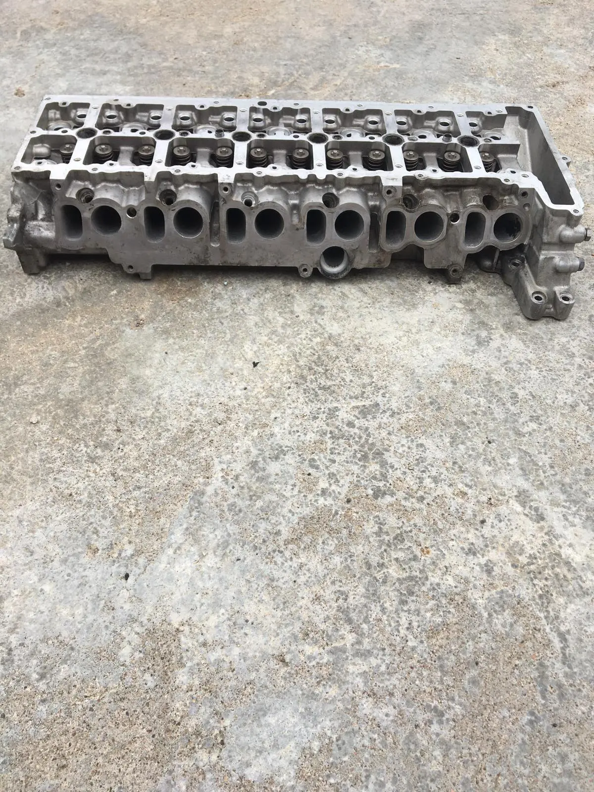 Bmw 3 Series E90 E91 E92 E93 325D M57d30a Engine Cylinder Head Part Number 7800003 1