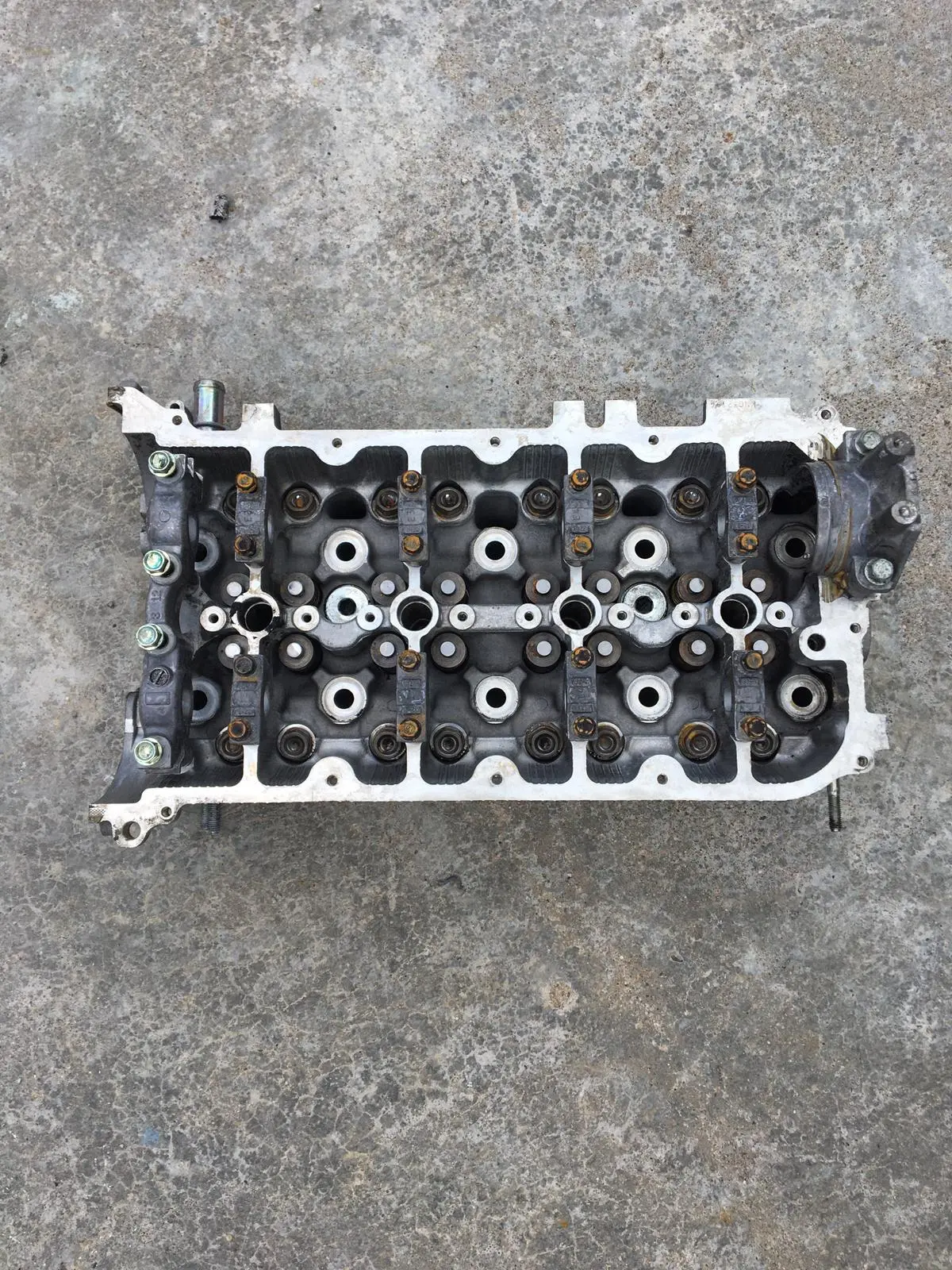 Cylinder Head For Mazda 3 6 Cx7 2.2 Diesel Engine Code R2aa R2aa10100 1