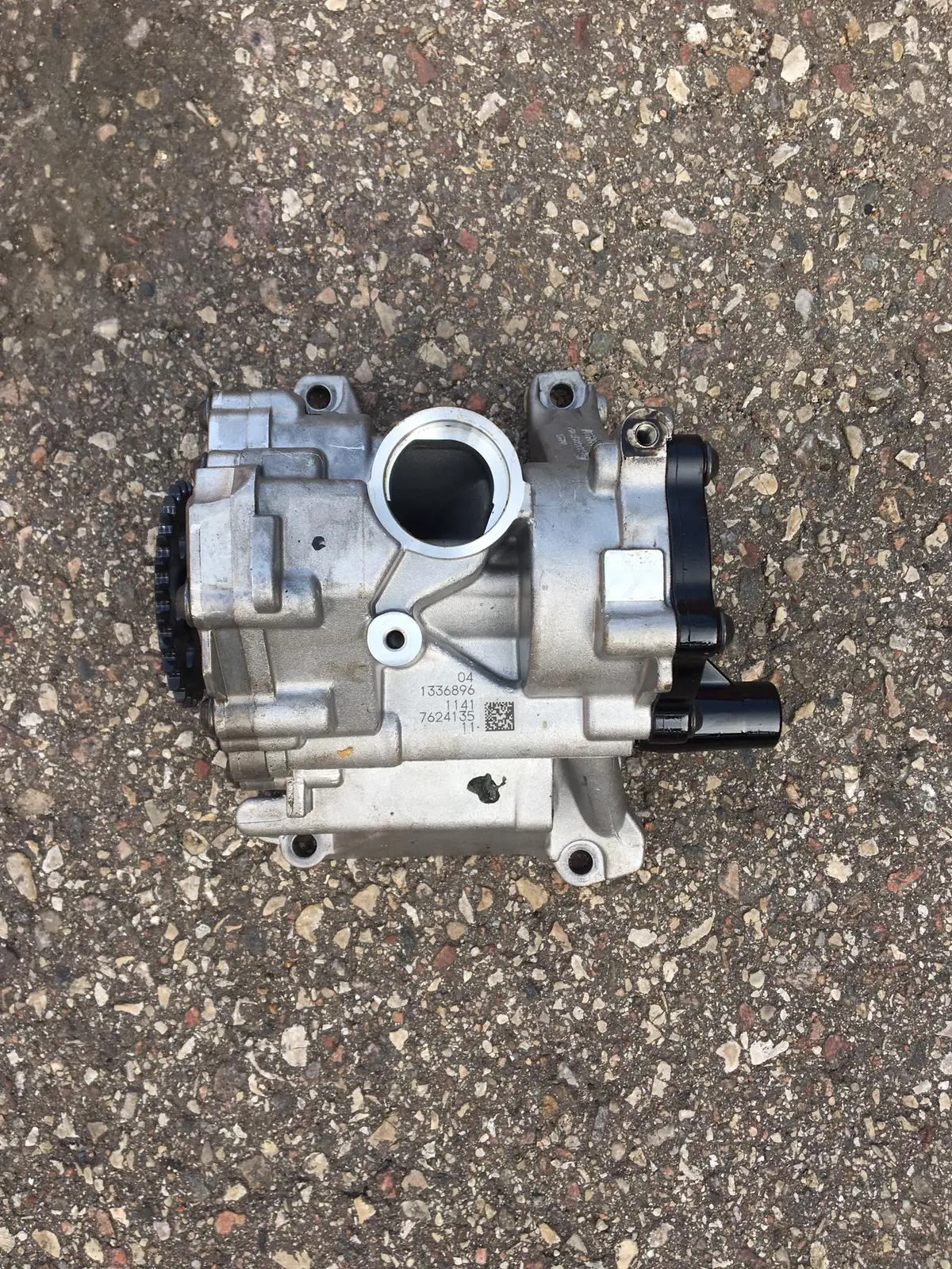 Oil Pump For Bmw F20 220I 2.0 2,0 Petrol Engine Code B48b20a Oe Part Number 7624135 1