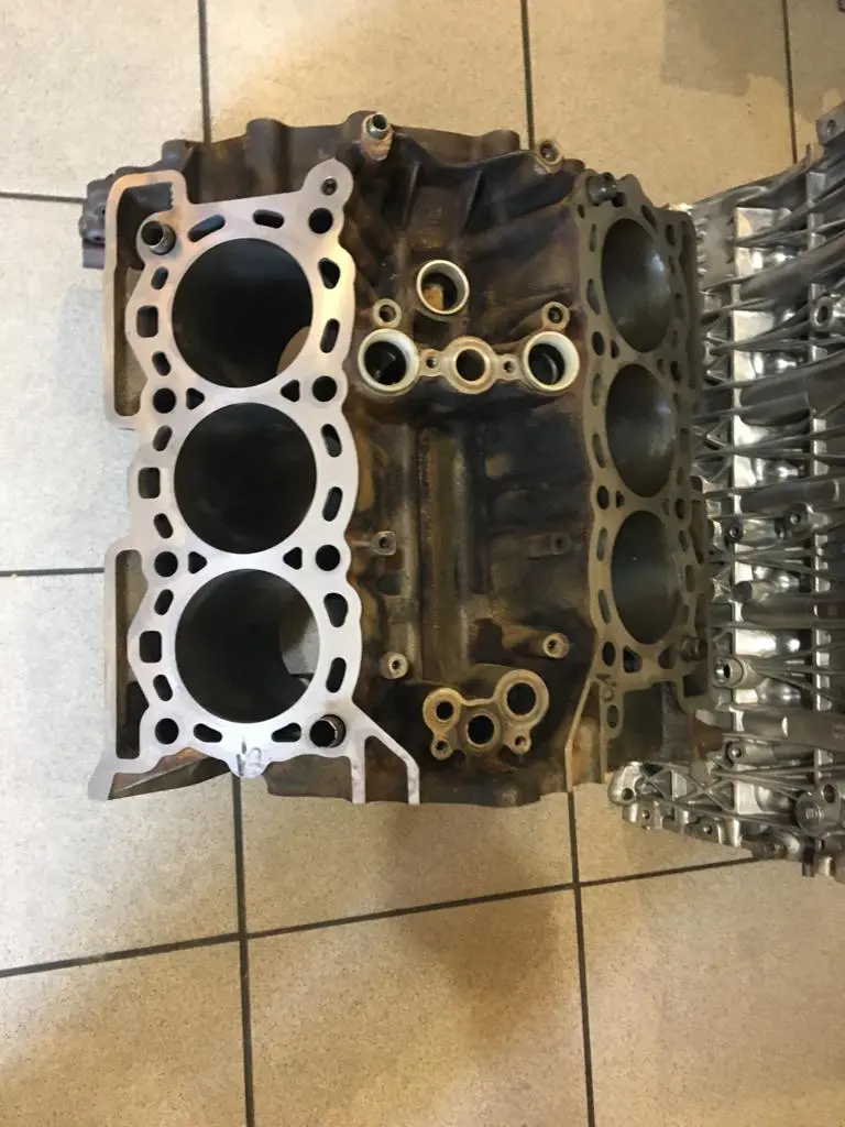 00 Land Rover Range Rover Sport Jaguar Xf 3.0 Diesel 306Dt Tdv6 Engine Block 9X2q6015cc 9X2q-6015-Cc 1