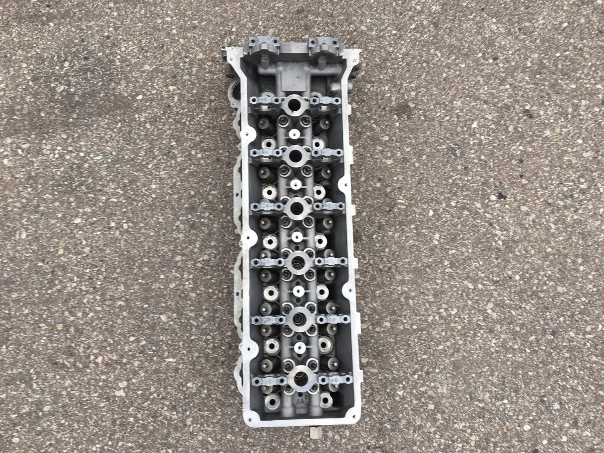 Cylinder Head 6.0L V12 Engine Cylinder Block 4G4e-6090  Rf-4G4e-6090 Oem Aston Martin Db9 2005 - 2016 1