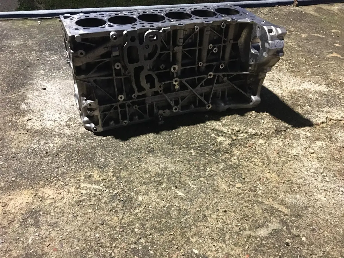 Cylinder Block 7823013 Bmw Engine 190 Kw 3.0 D N57d30a X5 X6 F10 F30 F15 X6 F16 25Dx 30Dx Diesel 1