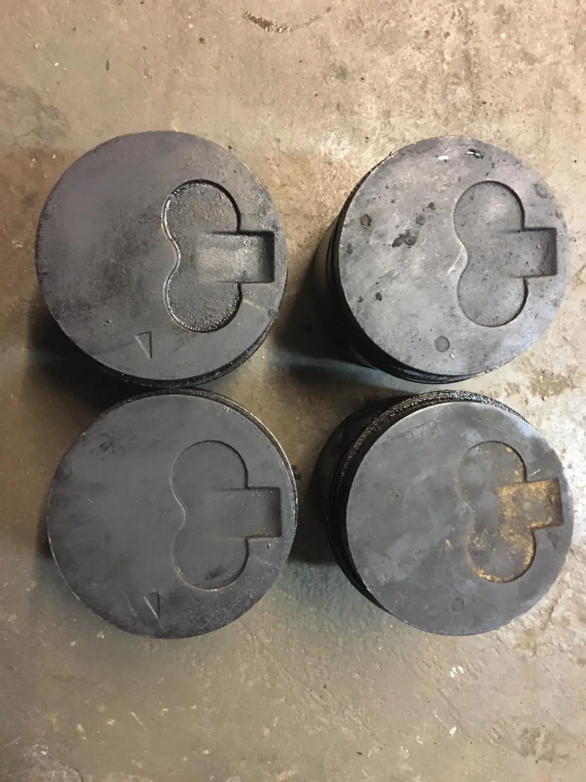 2004 Mitsubishi L200 2.5 Td Turbo Diesel Set Of Pistons Engine Code 4D56 Pajero 1