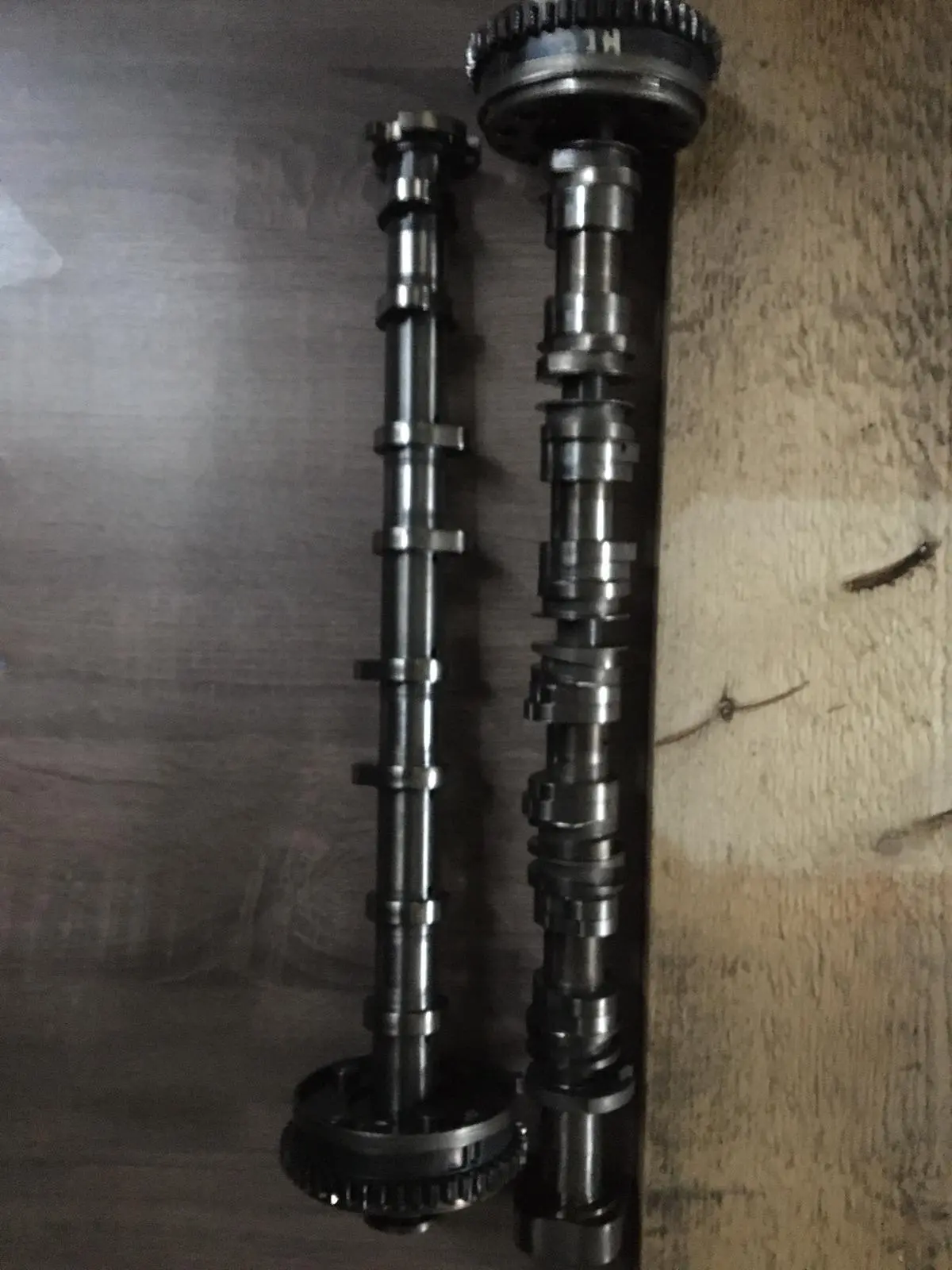 Pair Of Camshafts And Adjusters For Audi A3 S3 Quattro Vw Golf R 2.0 Tfsi 228Kw Engine Djh 1