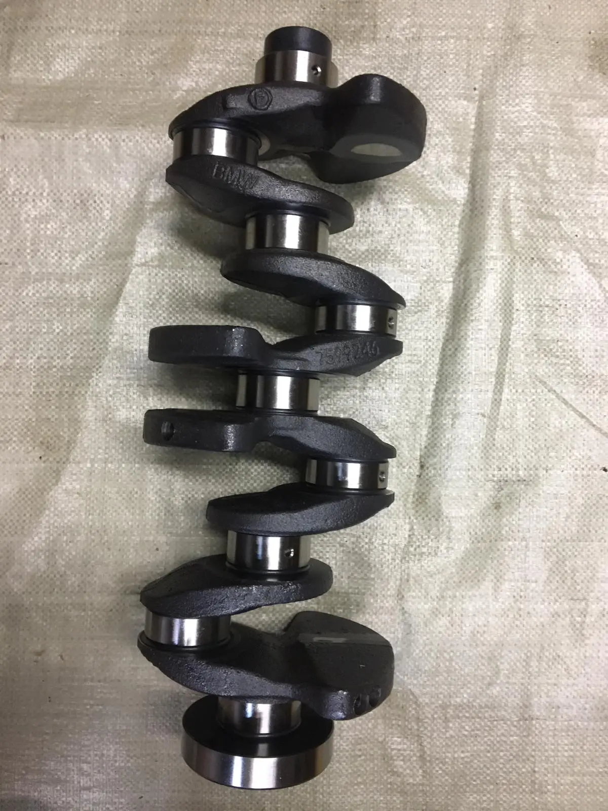 2012-2016 Bmw 1, 2, 3, 4, 5 Series Models 120I, 220I, 320I, 420I, 520I, 128I, 228I, 328I, 428I, 528I N20b20 N20 Petrol Engine Crankshaft Part Number 7599246 1