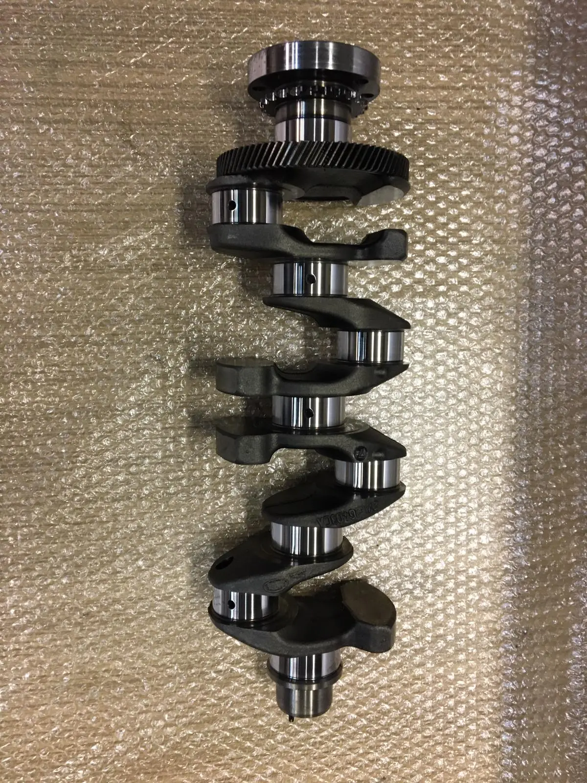2017 Year Original Crankshaft Std Part Number G4d3ca G4d3ea For Land Rover Range Rover Evoque Velar Engine Jaguar Xf F-Pace 2.0D 1