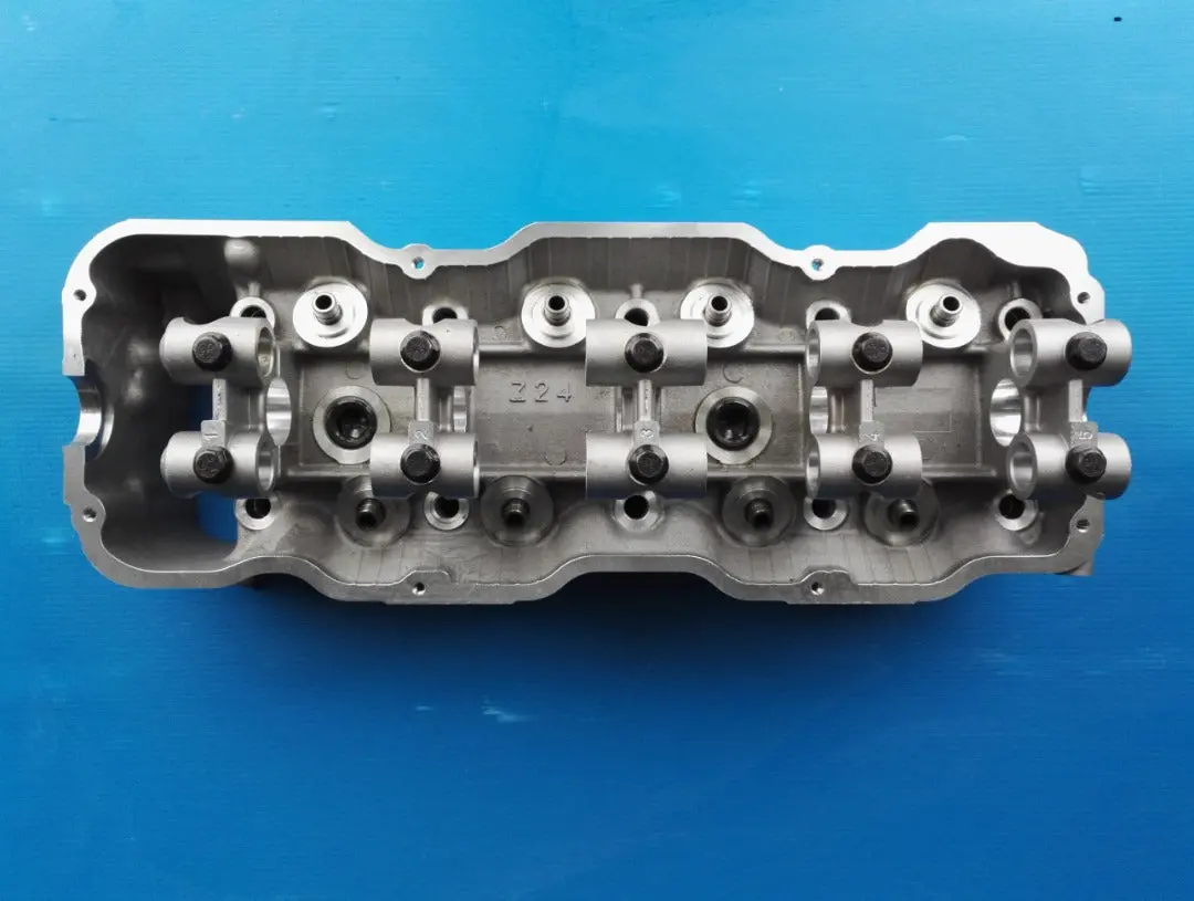 Cylinder Head Z24 1