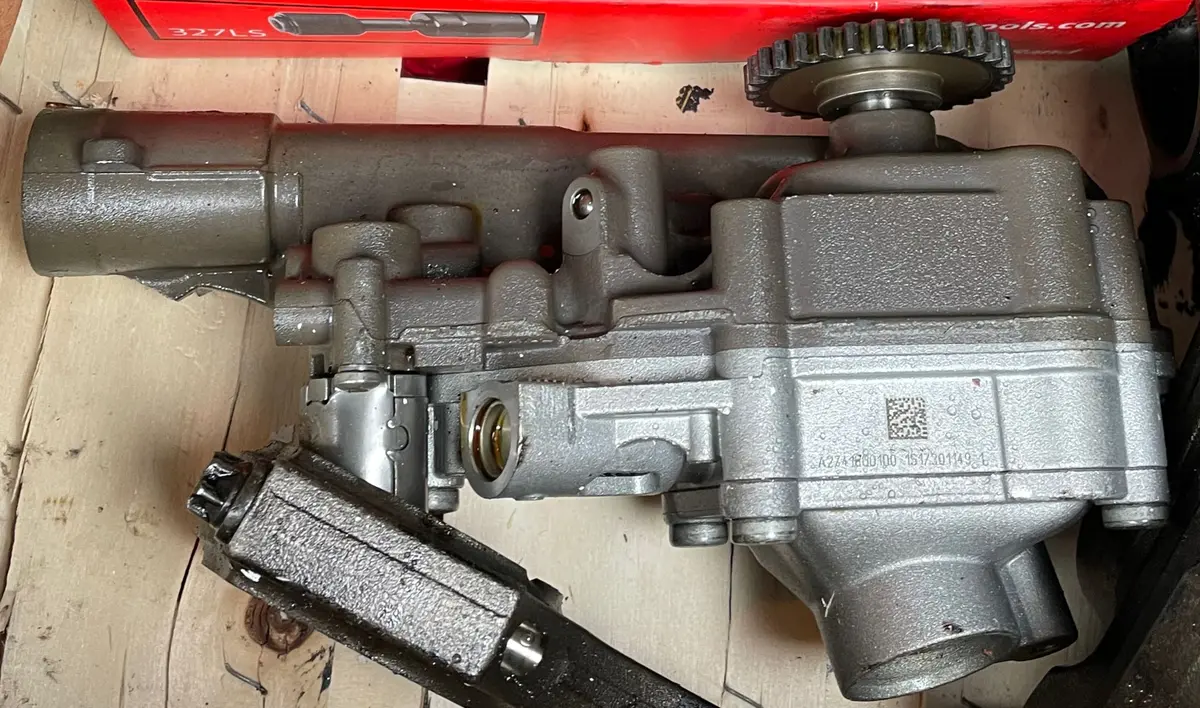 Oil Pump For Mercedes Benz 2015-2020 C Class 2.0 Petrol Turbo 274 M274 274.920 Engine Code 1