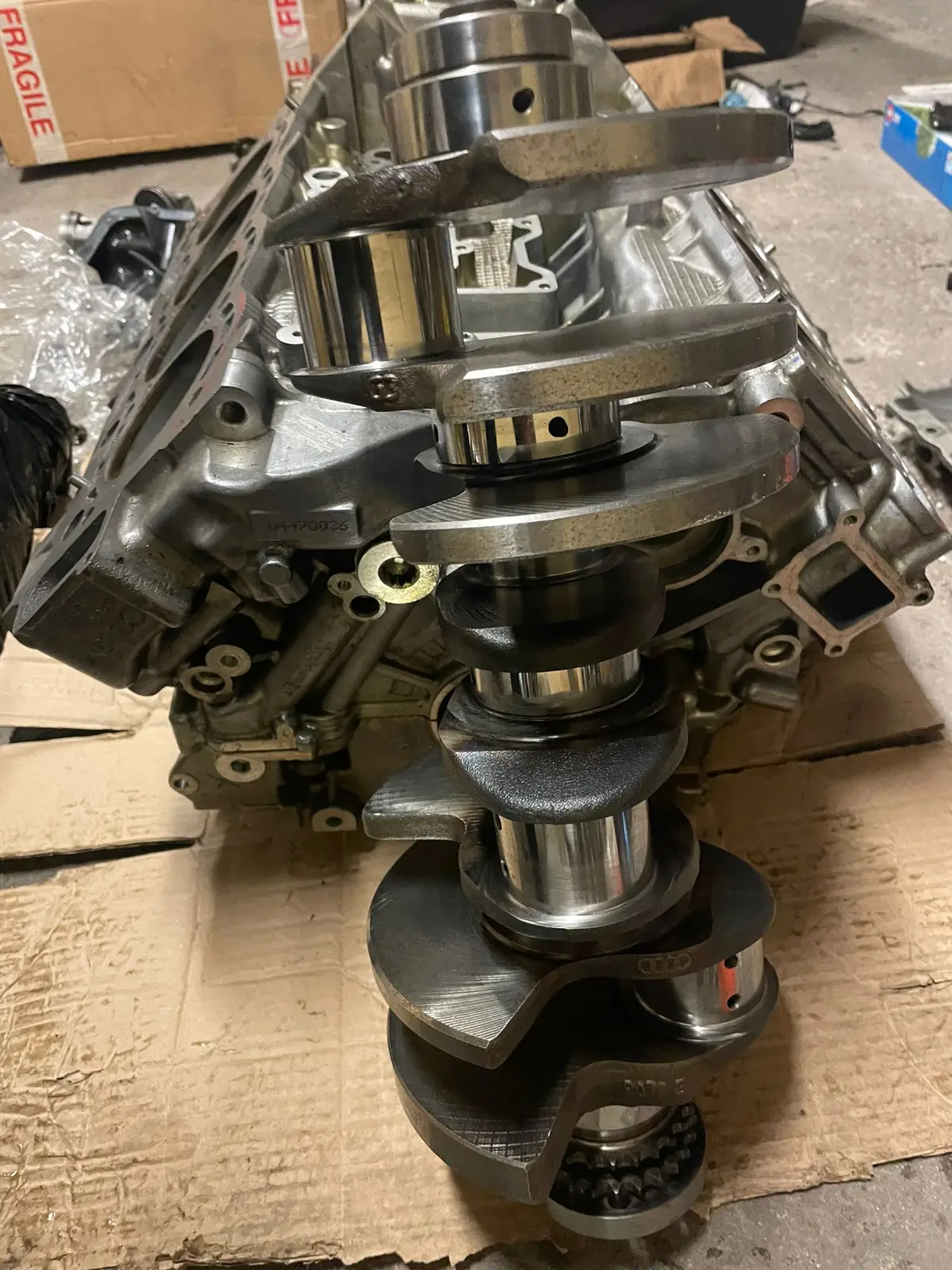Engine Crankshaft And Cylinder Block 079 103 023 Ap 079103023Ap And Crankshaft Housing Upper Oil Pan 079103032Ed Audi Rs6 Rs7 4.0 Tfsi Bi-Turbo Petrol Quatro V8 412Kw Audi Rs6 / Rs7 4.0Tfsi Twin Turbo V8 580Bhp 2016 Cwu Crd Code Engine 1