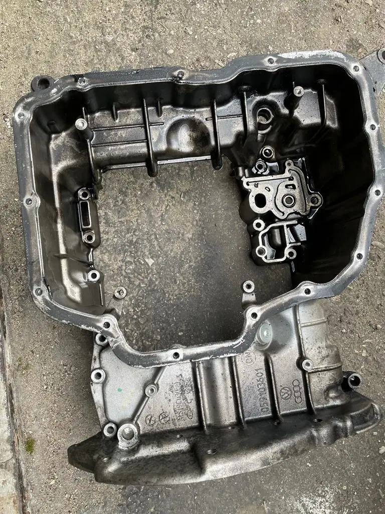 Upper Oil Sump For Vw Touareg 7P 3,0 3.0 V6 Tdi Cvv Cvva 059103601Cn Crc Crca 1