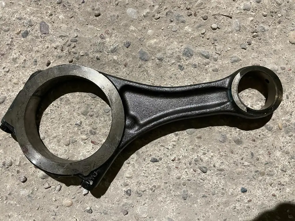 Connecting Rod For Nissan Datsun Navara Pathinder  D40 3.0 Dci V6 24V Dpf 4X4 Pickup, Diesel, 2.998Cc, 170Kw (231Pk), 4X4, V9x, 2011 , D40 Part Number 8200888984 Renault 3,0 D 1