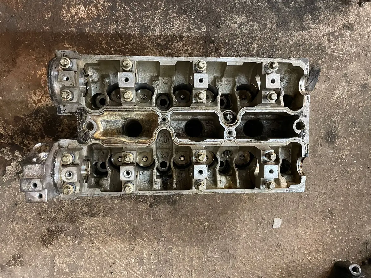 Pair Of Cylinder Heads, For, Opel Omega B 2,6 V6 Y26se 132Kw Cylinder Head Engine Right 24449639 Cylinder Head Engine Left 24449640 1
