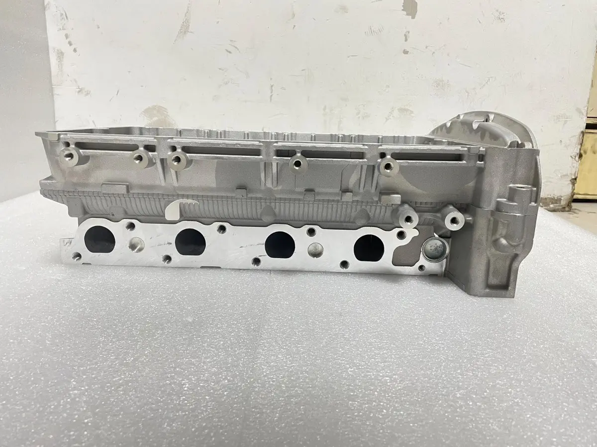 Cylinder Head Ford Transit 2.4 Tdci 1