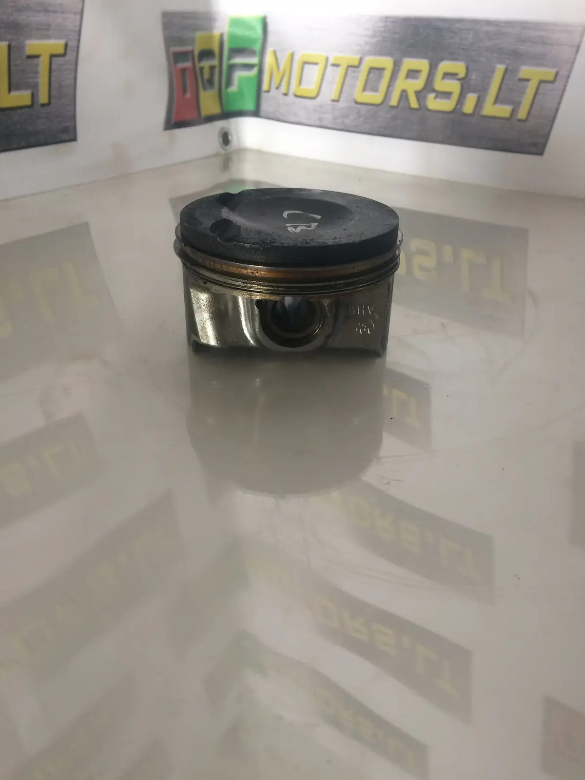2010 Cbf Audi Volkswagen 2.0 Tsi Petrol Engine Piston 2