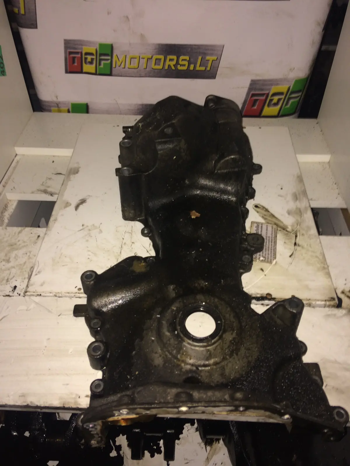 2004 Bme Skoda Seat 1.2 Petrol Engine Timing Chain Cover 03E109211f 2
