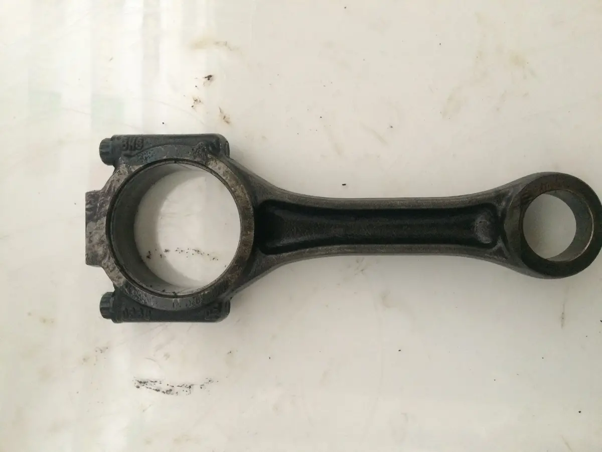 2004 Asz Audi Volkswagen Skoda Seat 1.9 Tdi Diesel Engine Connecting Rod 1