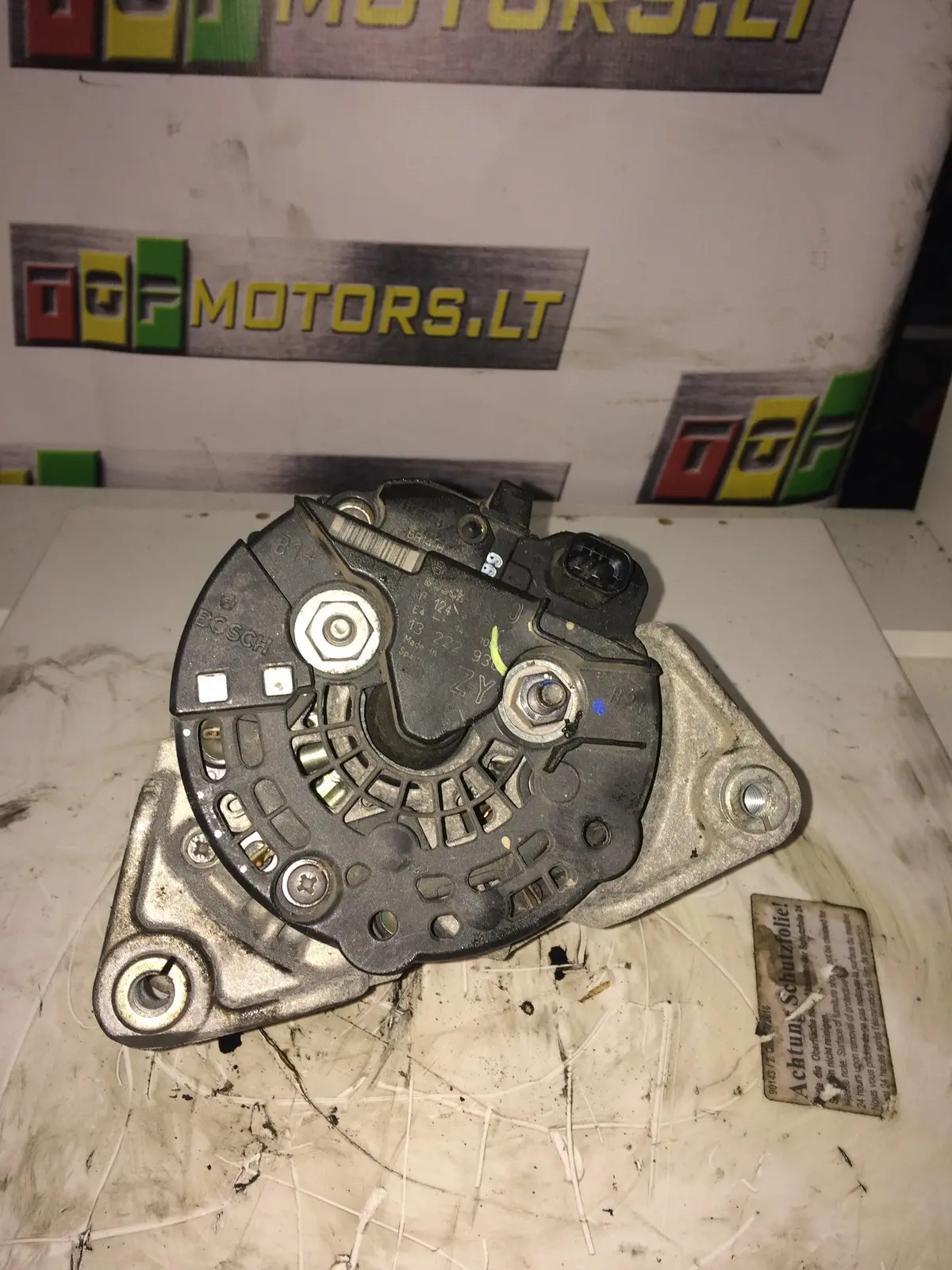 2011 A12xer Opel 1.2 Petrol Engine Alternator 0124325174 2