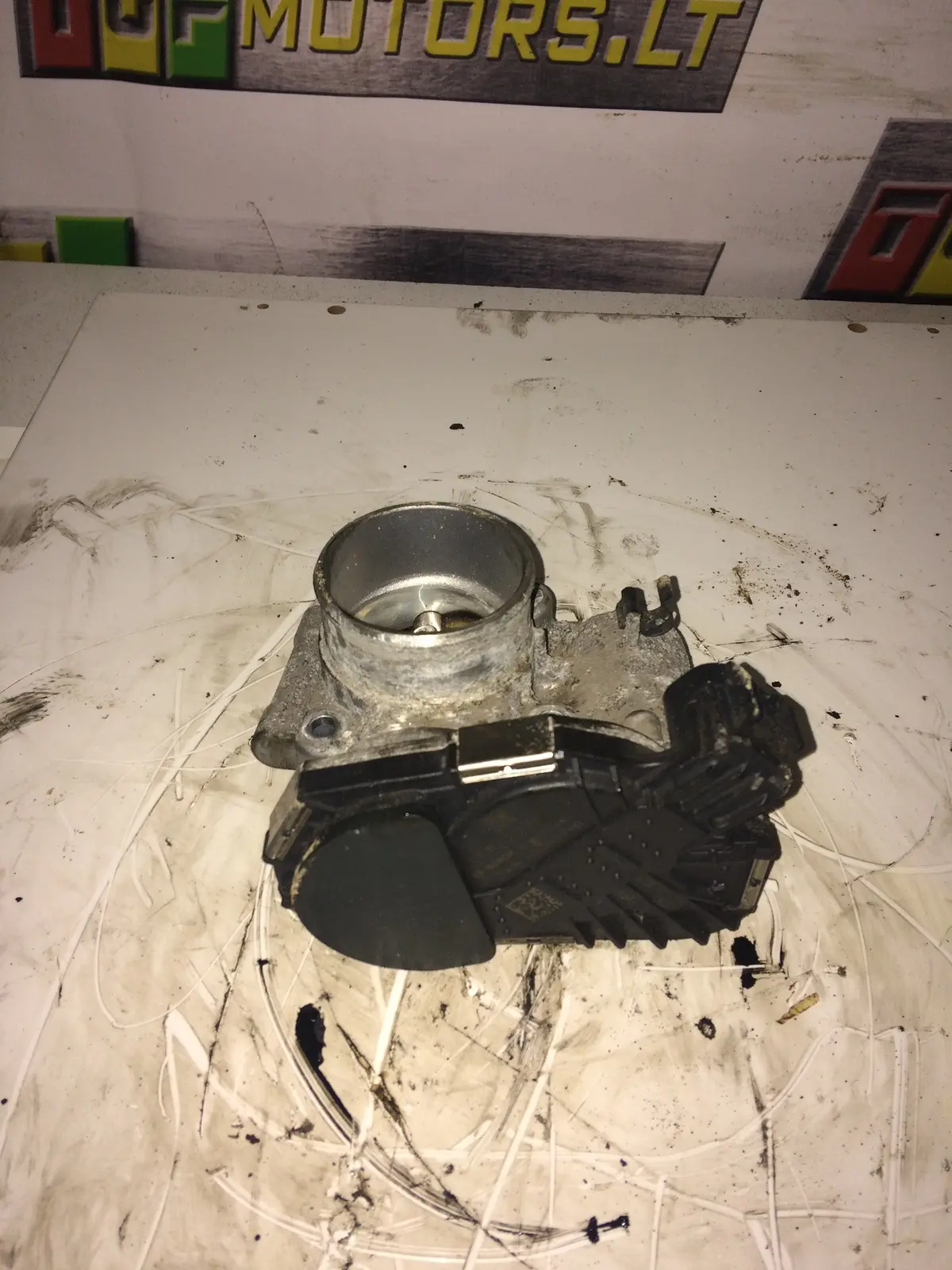 2011 A12xer Opel 1.2 Petrol Engine Throttle Body 55562240 1