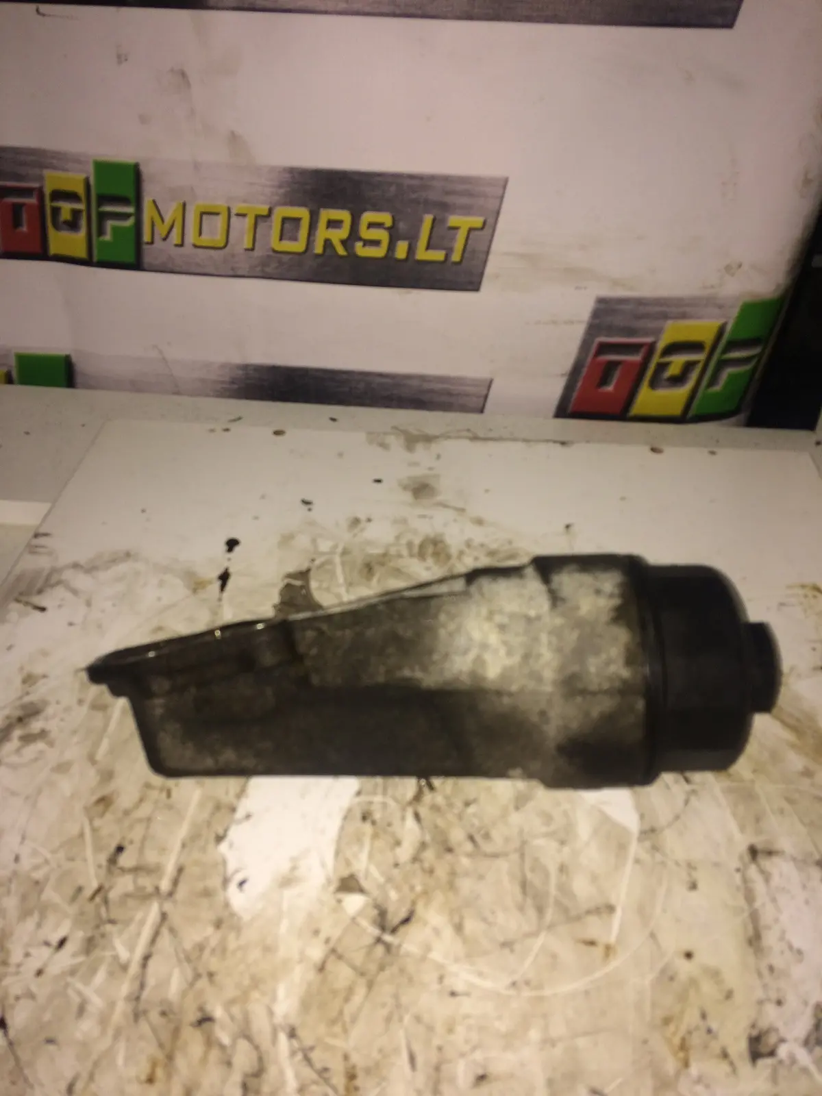 2004 Z12xep Opel 1.2 Petrol Engine Oil Filter Housing 90530259 1