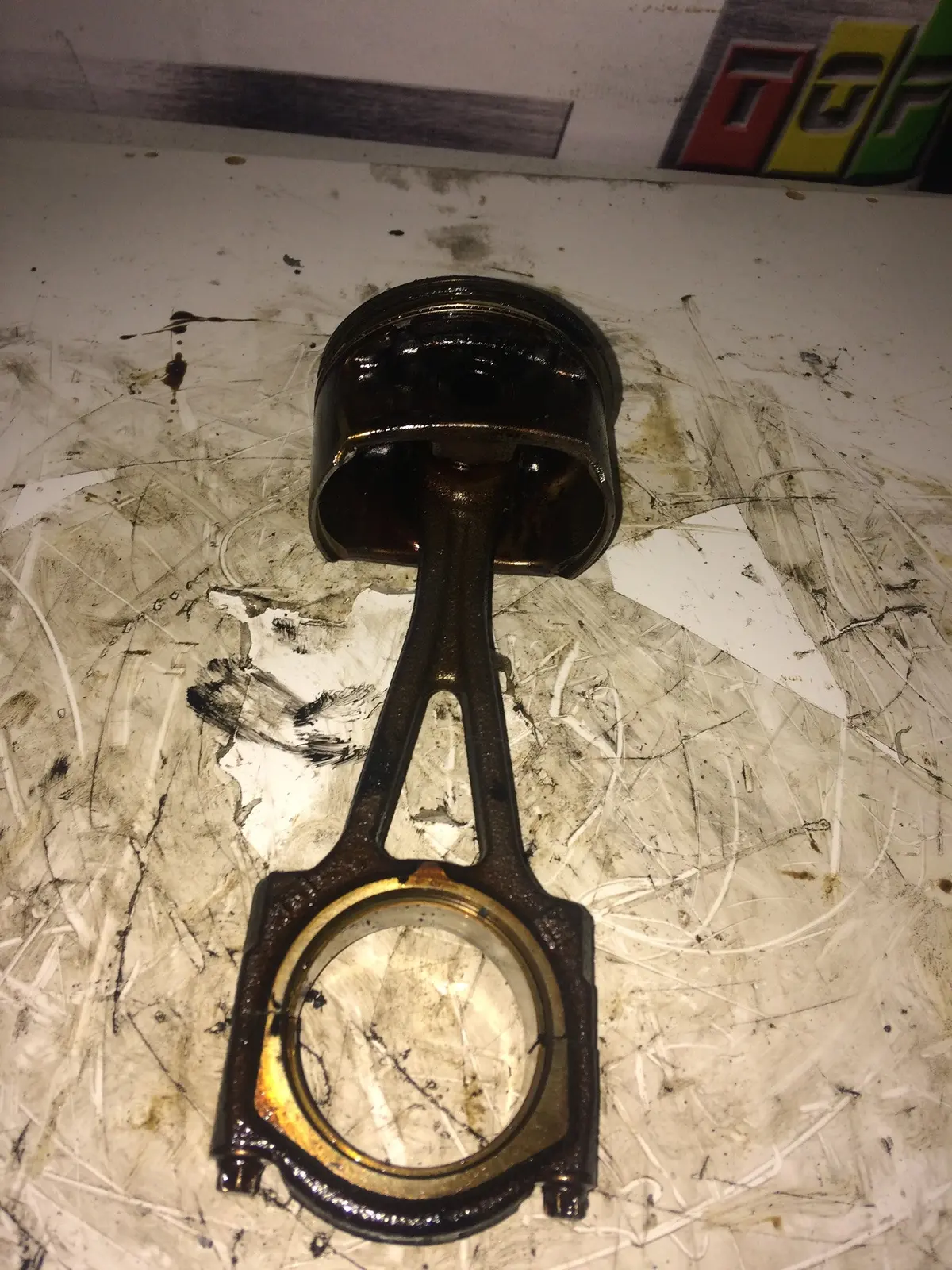 2004 Z12xep Opel 1.2 Petrol Engine Piston With A Connecting Con Rod 1