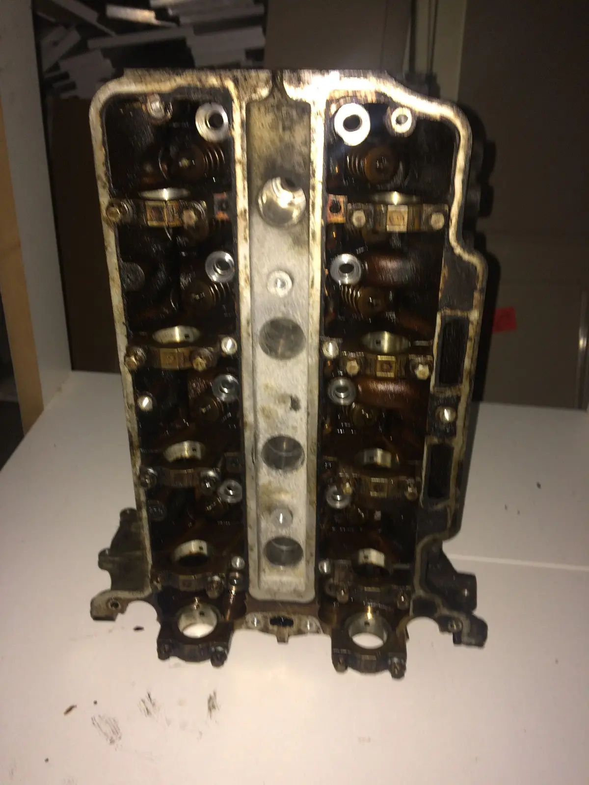 2004 Z12xep Opel 1.2 Petrol Engine Cylinder Head 1