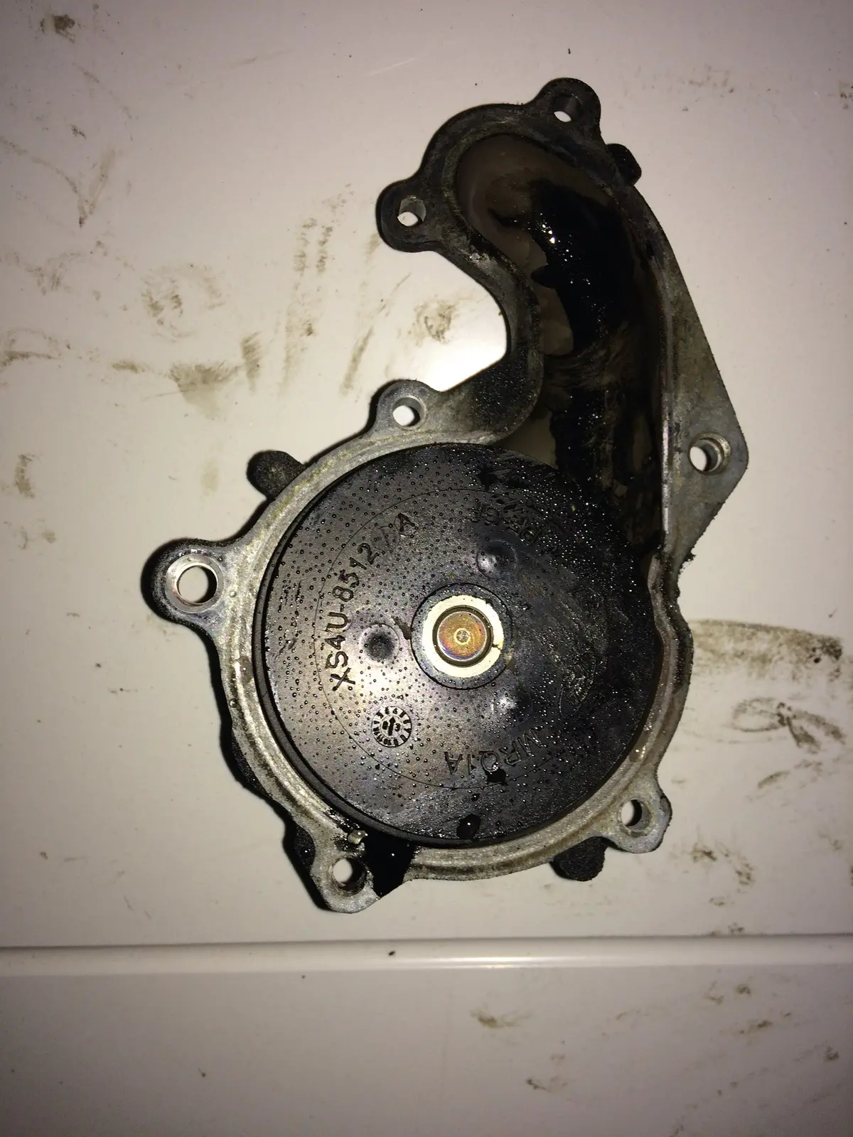 2002 Ford 1.8 Tdci Dyzelis Variklio Vandens Pompa Xs4u-8505-Da 1