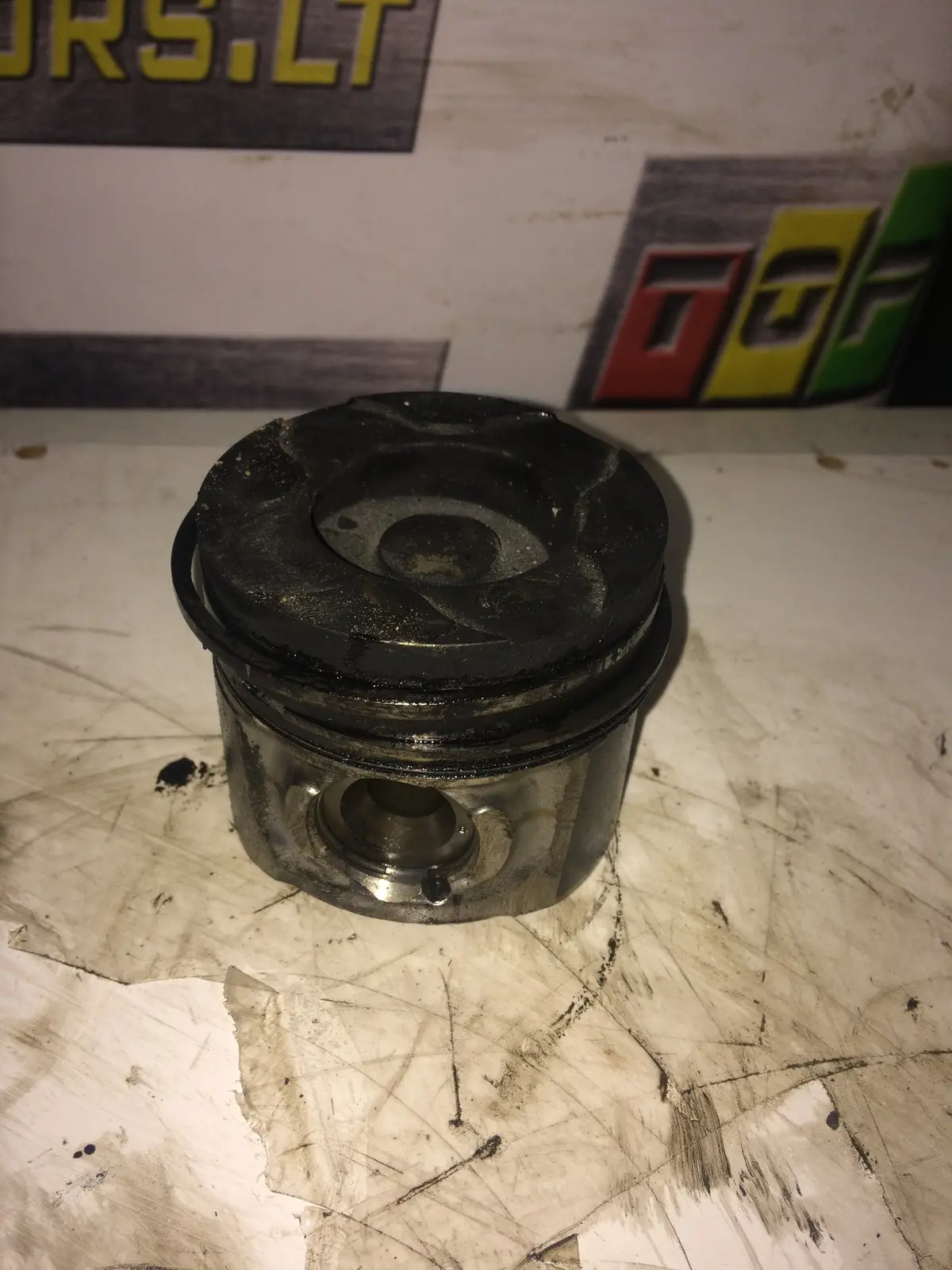 2005 9Hx Dv6 Peugeot Citroen Ford Volvo Fiat 1.6 Hdi Tdci Diesel Engine Piston 1