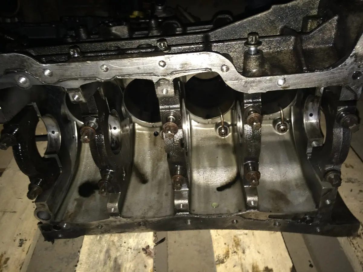 2000 Om 668 Mercedes-Benz A170 Cdi 1.7 Diesel Engine Block 2