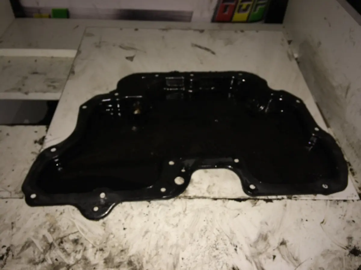 2007 642 642930 Mercedes-Benz Mb 3.0 Cdi V6 Diesel Engine Oil Sump 1