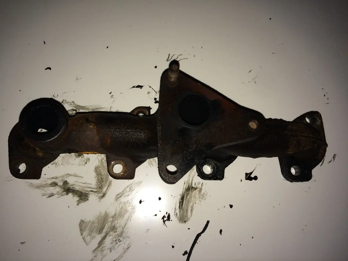 2004 K9k Renault Nissan Dacia 1.5 Dci Diesel Engine Ex Exhaust Manifold 022407 1