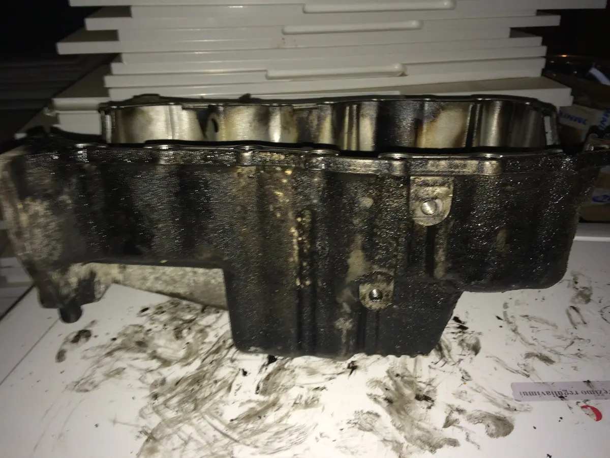 2004 K9k Renault Nissan Dacia 1.5 Dci Diesel Engine Oil Sump 2