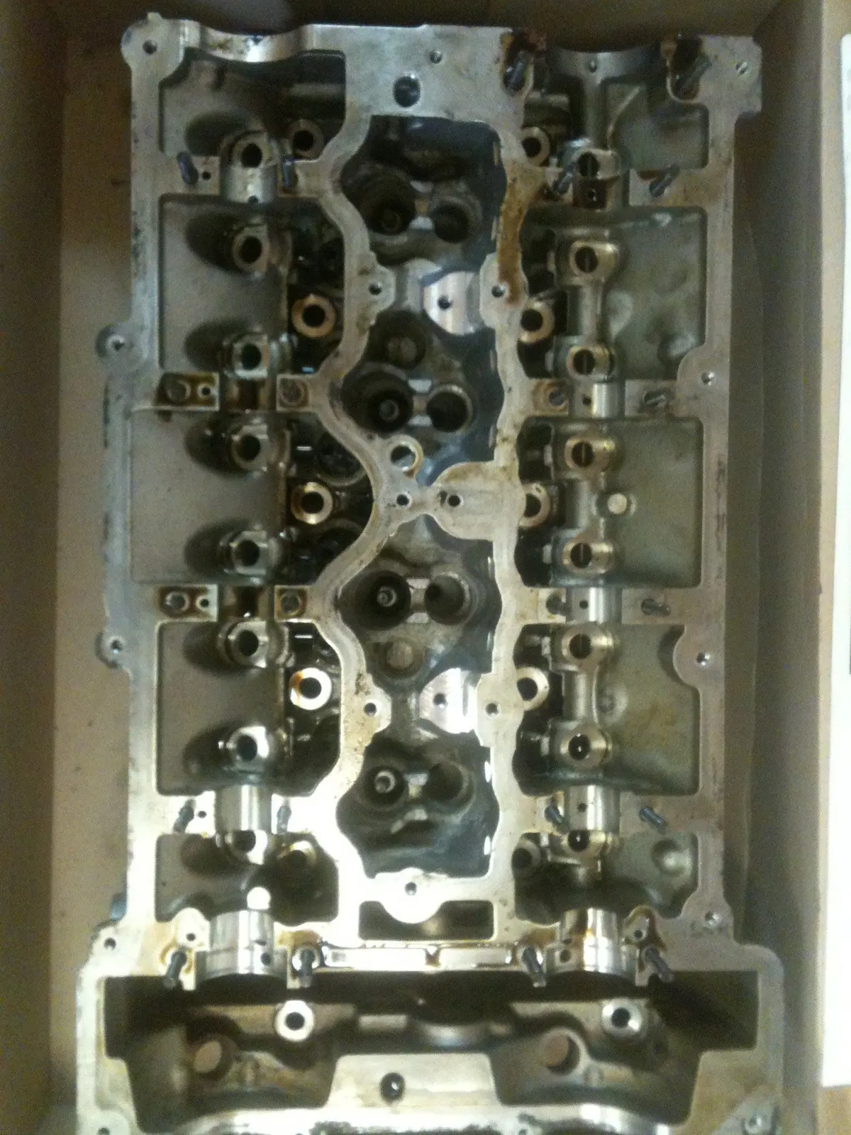 N43b20 Bmw 2.0 Petrol Engine Cylinder Head 7 559 168 06 7559168 - 06 Ref Of0230 1
