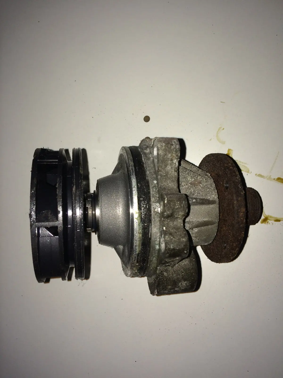 2004 M54 M54b25 256S5 Bmw X3 2.5 Petrol Engine Water Pump 1731741 2