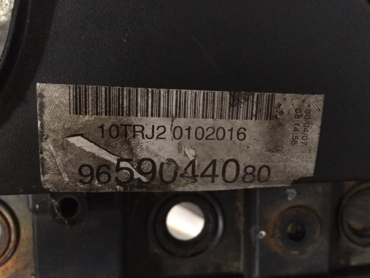 2008 P8fa Ford Transit 2.2 Tdci Diesel Engine Cylinder Head Cover 1