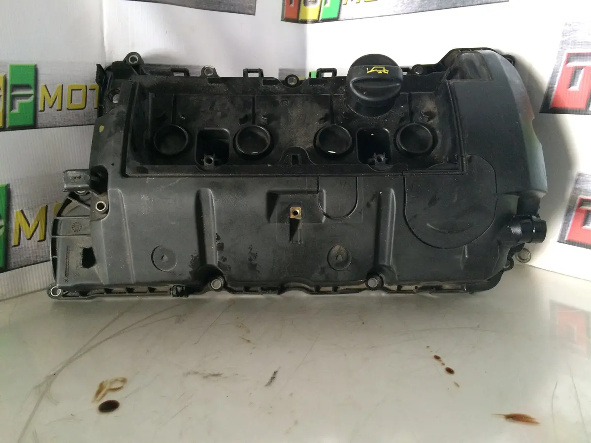 2008 8Fs N12 N12b14 Mini 1.4 Petrol Engine Cylinder Head Cover 1