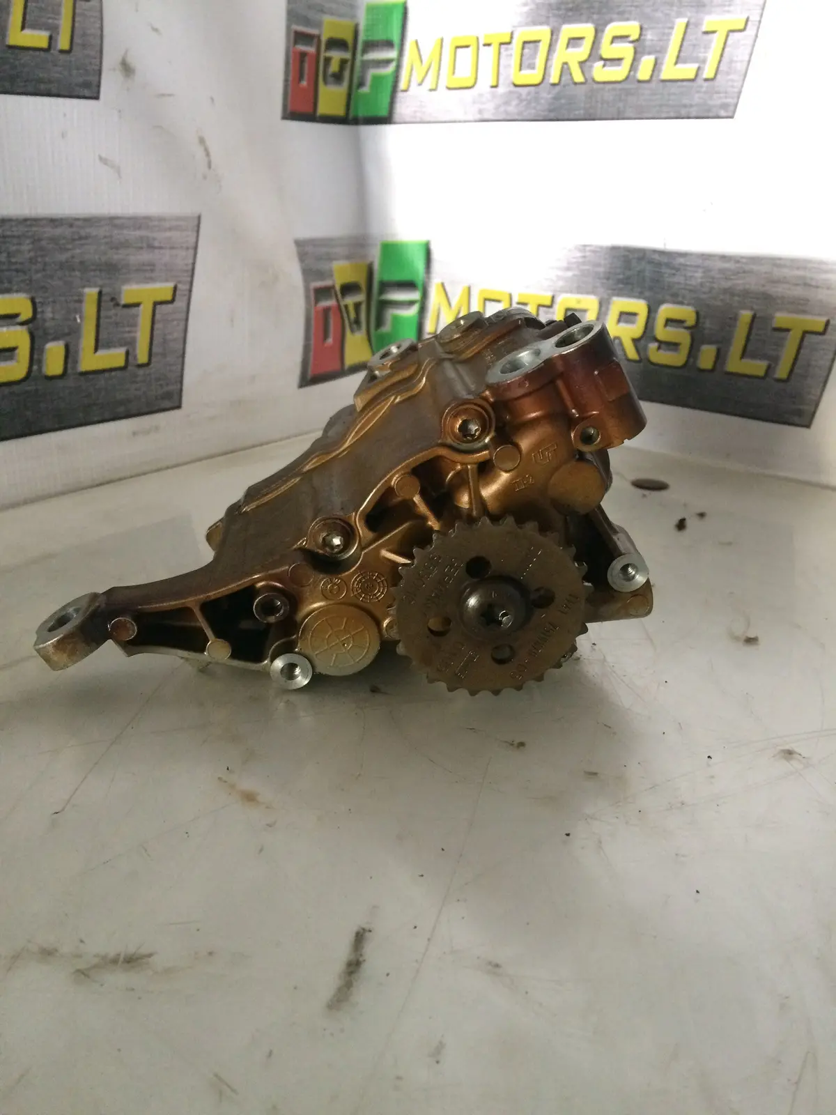2007 N52b30 N52 Bmw 3.0 Petrol Engine Oil Pump 7 516 396 1