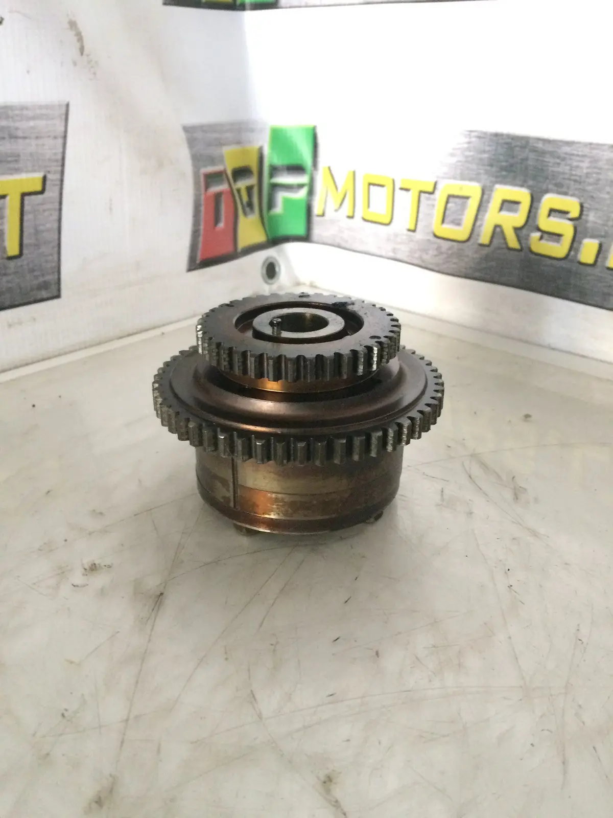 2003 Vq35 Nissan 3.5 V6 Petrol Engine Camshaft Adjuster Vvt 4129A1 - 0868 1