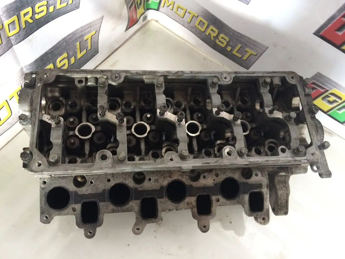2010 Cah Audi Seat 2.0 Tdi Diesel Engine Cylinder Head 2